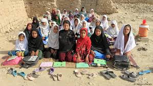طالبان در تخار  دختران بالاتر از صنف هفت به مکتب نروند!