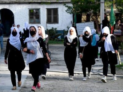 نگرانی دختران دانش‌آموز از بی‌توجهی مسوولان برای بازگشایی دوباره مکاتب دخترانه در افغانستان   