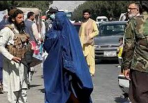 تاریکی و سیاهی زنده‌گی زنان افغانستانی زیر پرچم سفید طا.لبان