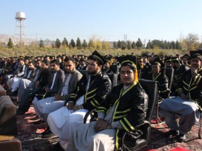 برگزاری جشن فراغت صدها دانش‌جوی پسر بدون حضور دختران دانش‌جو در دانشگاه هرات