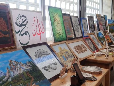 یک نمایشگاه اثرهای هنری در بامیان راه اندازی شد